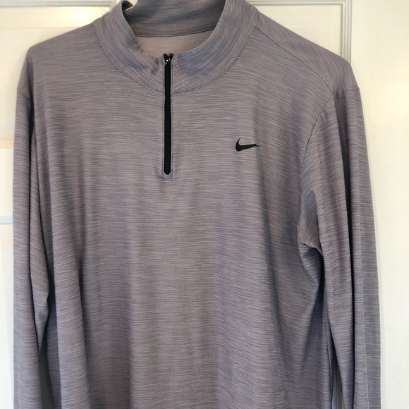 Nike Other - Nike men’s quarter zip long sleeve shirt size xlg